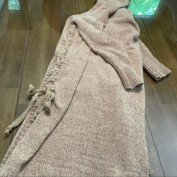 Last One โ๏ธ Chenille Cardigan Duster w Pockets - Picture 6 of 7